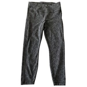 Athleta Ultimate Stash Textured‎ Black White High Rise 7/8 Tight Size M